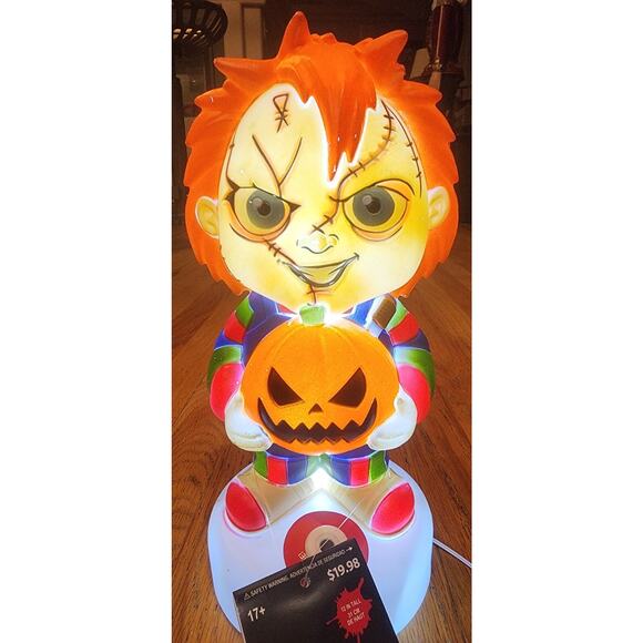 Gemmy Chucky Blow Mold 12" Halloween Decor Childs Play Universal Studios Lighted - Picture 2 of 9